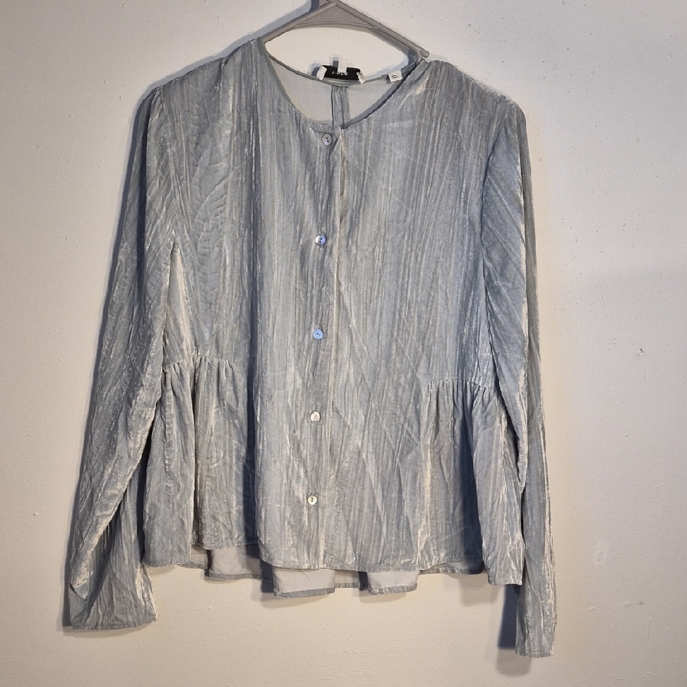 Elegant Green Women's Top